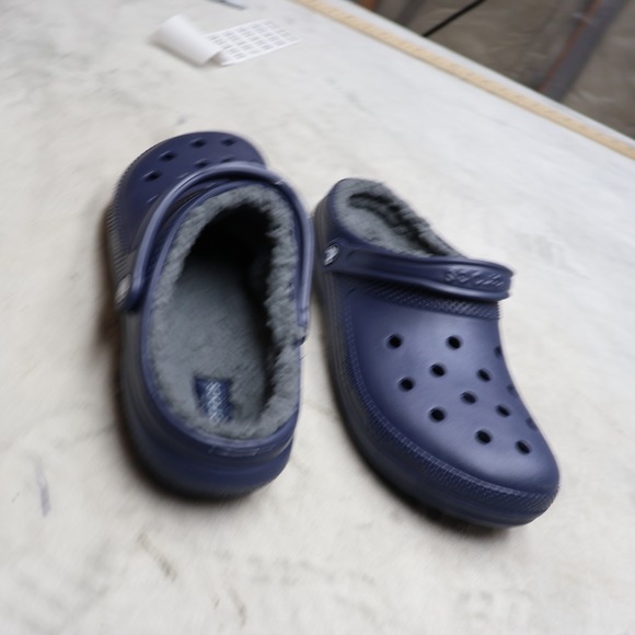 Crocs Men 12 Clog Blue Classic Lined Fleece Light Comfort Slip On Indoor NEW main image 6